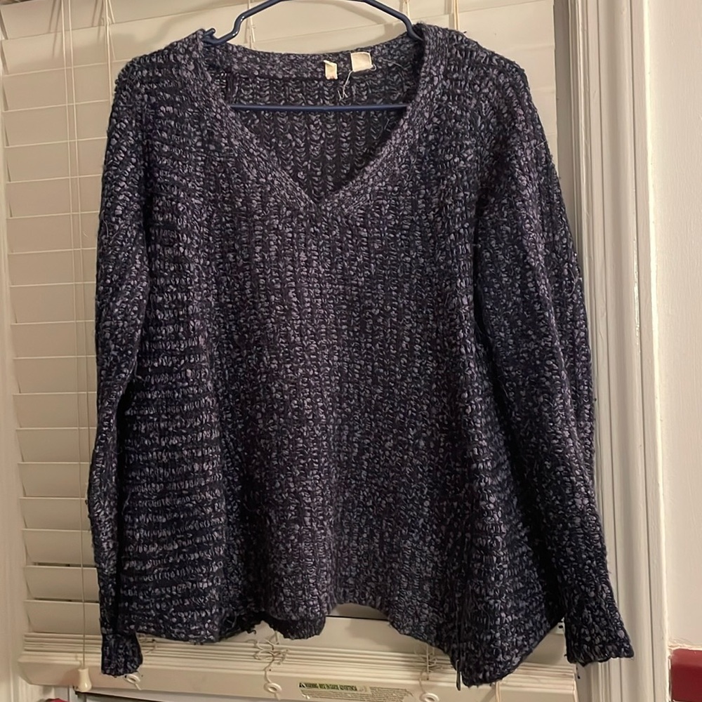 Moth Blue Pebbled V-Neck Sweater Anthropologie Size Medium